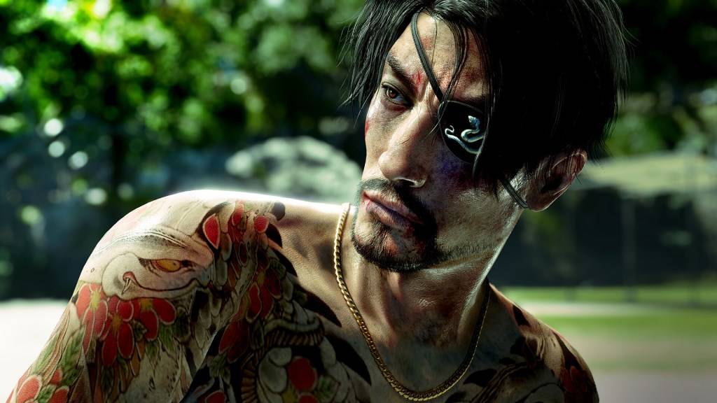 Como um dragão: pirata yakuza no Havaí, Goro Majima com vegetação atrás dele.