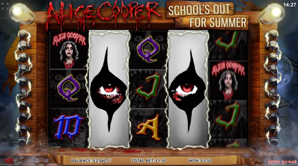 Alice Cooper.  Casino Slot Game. Screenshot 0