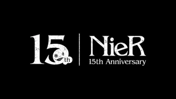 La célébration du 15e anniversaire du 15e anniversaire s'étend sur plusieurs médiums